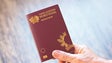 Imagem de Passaporte português com vinheta em braille