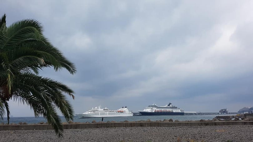 Imagem de Porto do Funchal recebeu navios