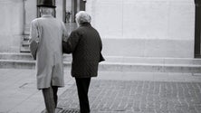 Imagem de Idosos com mais de 75 anos são quem mais recorre às urgências por acidentes domésticos