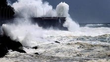 Imagem de Madeira e Porto Santo sob aviso de agitação marítima forte