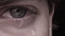 Imagem de Mais de metade dos jovens sente tristeza e irritação pelo menos uma vez por semana