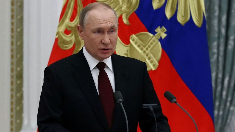 Imagem de Putin ameaça quem queira intrometer-se
