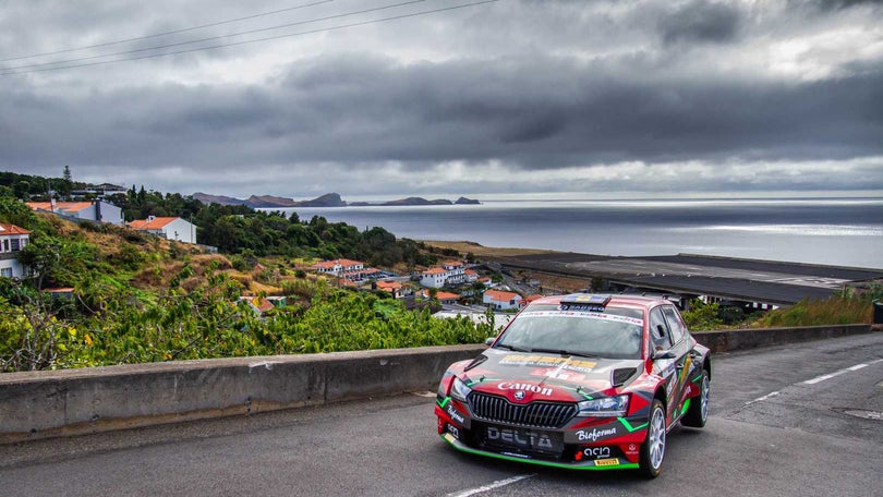 Imagem de Alexandre Camacho abre estrada na primeira etapa do Rali Vinho Madeira