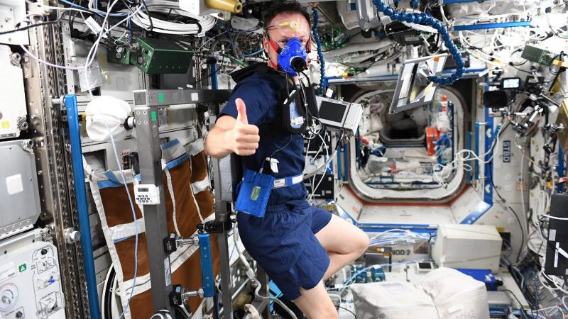 Imagem de Voar para o espaço será normal dentro de 100 anos