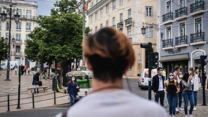 Imagem de Índice de transmissibilidade baixa para menos de 1