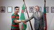 Imagem de Marcão e Abdullah Al Jawaey apresentados no Marítimo