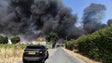 Imagem de Múltiplos incêndios devido ao calor deixam bombeiros de Londres sob pressão