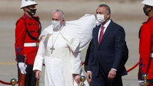 Imagem de Papa agradece no primeiro dia no Iraque