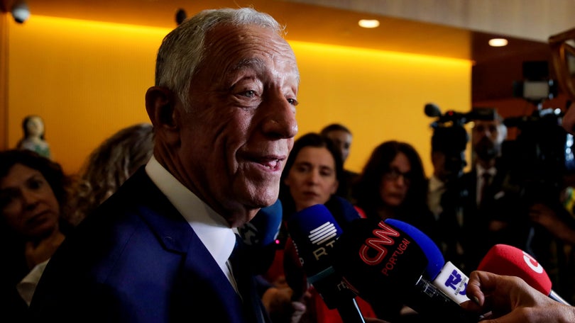Imagem de Marcelo afirma que está em Brasília «num gesto histórico» e nega desconforto