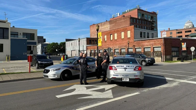 Imagem de Pelo menos cinco mortos e seis feridos em tiroteio em Louisville