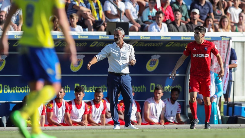 Imagem de Ivo Vieira promete resposta à derrota europeia