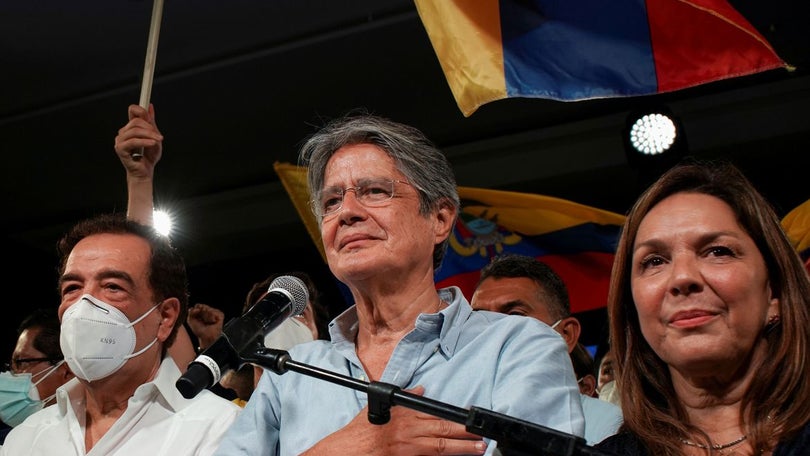 Presidente do Equador dissolve parlamento