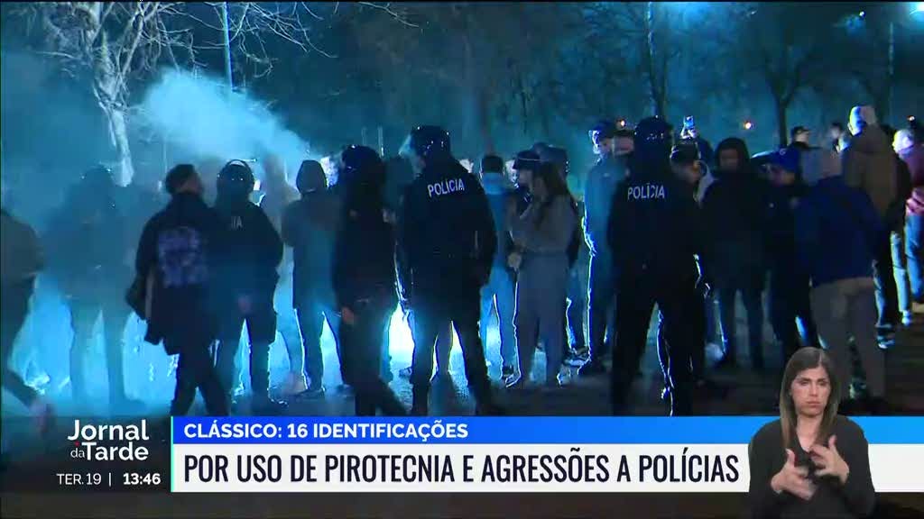 Sporting - FC Porto. PSP identificou 16 pessoas por uso de pirotecnia e agressões a polícias