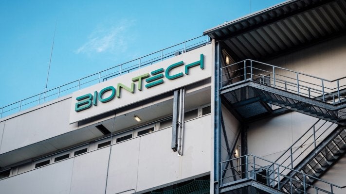 Imagem de BioNTech passa de prejuízo a lucro
