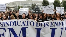 Imagem de Enfermeiros convocam dois dias de greve