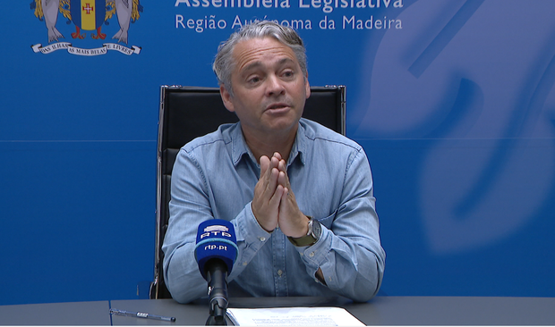 Poltica