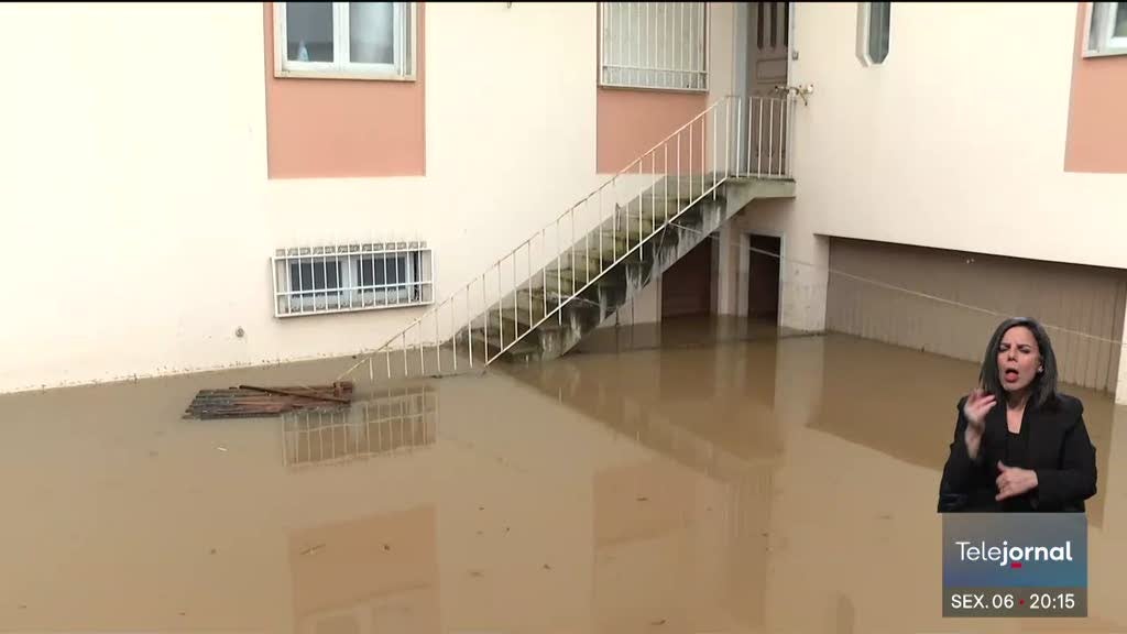 Perto de 50 mil clientes continuam sem luz em Leiria