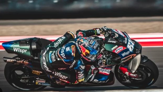 Imagem de Oliveira foi  décimo oitavo na corrida sprint do GP da Malásia