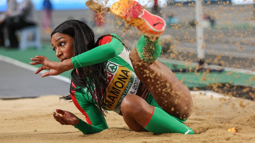 Imagem de Patrícia Mamona assegura final europeia do triplo salto