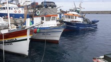 Imagem de Pescadores encontrados a 10 milhas a sul da Calheta