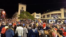 Noites do mercado em estudo (vídeo)