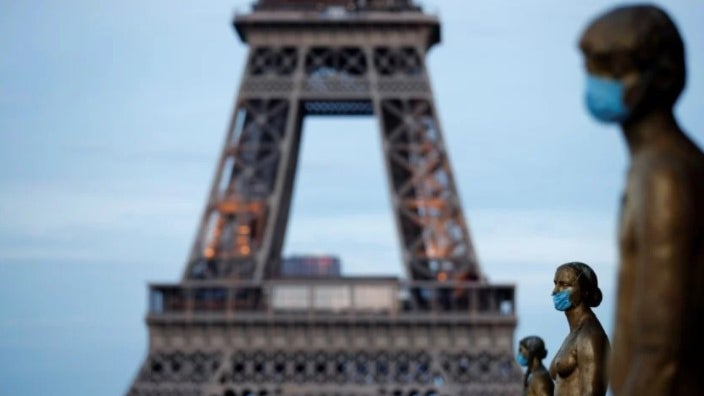 Imagem de Covid-19: França regista mais de 10 mil novos casos em 24 horas
