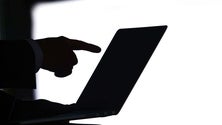 Imagem de Vendas «online» têm de ser comunicadas ao Fisco