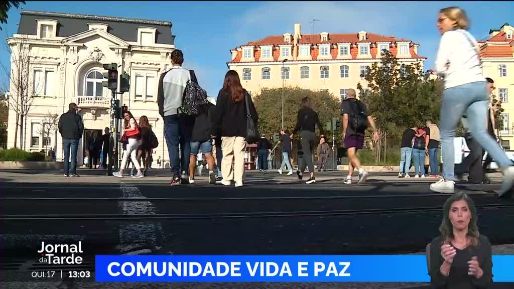 Pobreza. Alerta para casos de quem trabalha e mesmo assim não consegue sobreviver sem ajuda