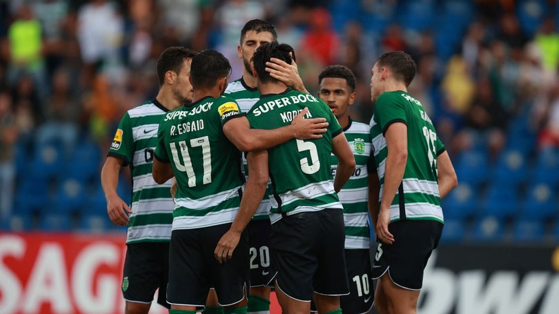 Sporting vence nos Açores de forma convincente