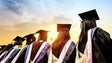 Imagem de Covid-19: Madeira reforça Bolsas de Estudo a alunos de famílias que perderam rendimentos (Áudio)