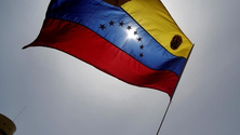 Imagem de Venezuela: Portugal acelera processos para a autenticação de documentos (Vídeo)