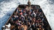 Imagem de 20.000 pessoas chegaram às costas italianas desde início do ano