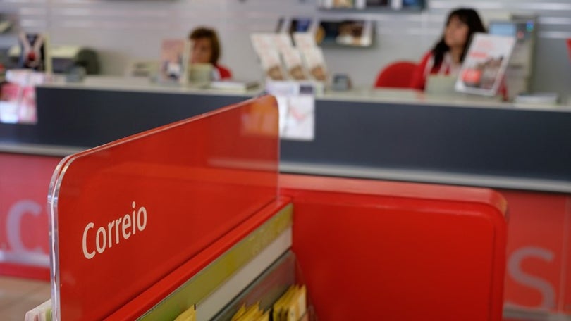 Imagem de Petição contra fecho dos CTT no Arco da Calheta