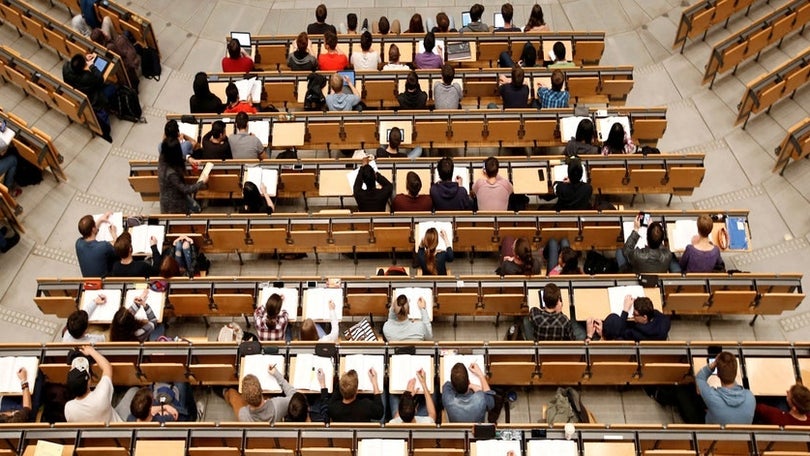 Imagem de Empréstimos a estudantes elegíveis para moratória pública
