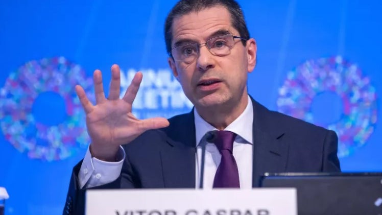 Imagem de Vítor Gaspar faz aviso