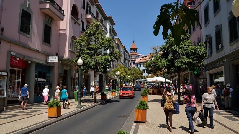 Imagem de Covid-19: Uso de máscaras provoca prejuízos de 100 mil euros no turismo da Madeira – ACIF