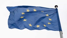Imagem de Bruxelas prevê imunidade em julho