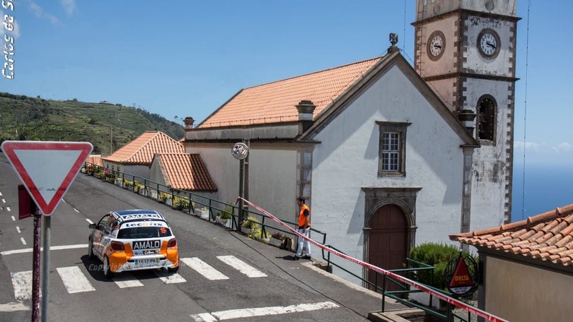 Rali da Calheta com 8 classificativas, num total de 62 quilómetros de competição