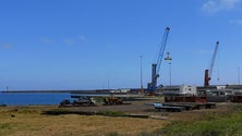 Trabalhadores da Portos dos Açores estão em greve (Vídeo)