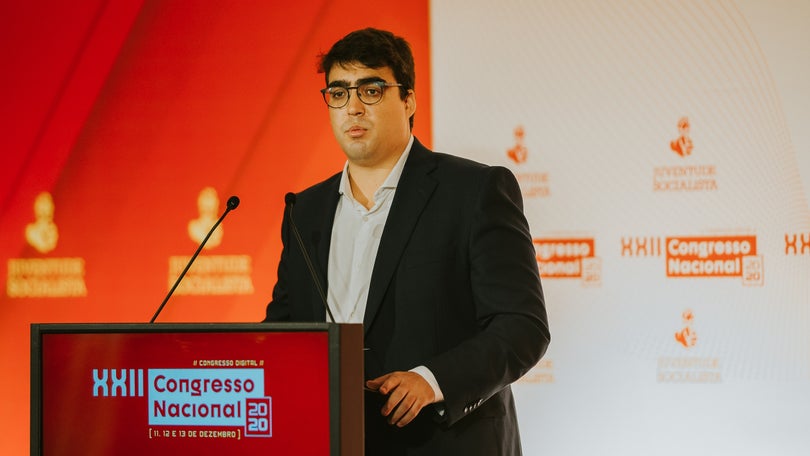 Imagem de Olavo denuncia dificuldades dos jovens da Madeira