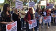 Imagem de Professores manifestaram-se à porta da Assembleia