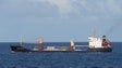 Imagem de Dois navios da Marinha acompanharam navio russo