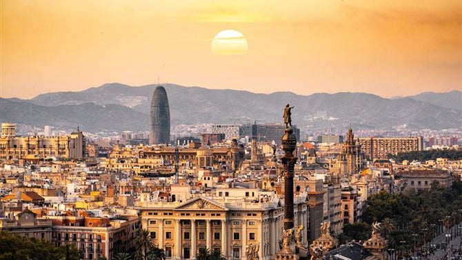 Imagem de Covid-19: Espanha regista cinco mortes e 134 novos casos nas últimas 24 horas