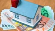 Taxa de juro no crédito à habitação e a prestação média diminuíram