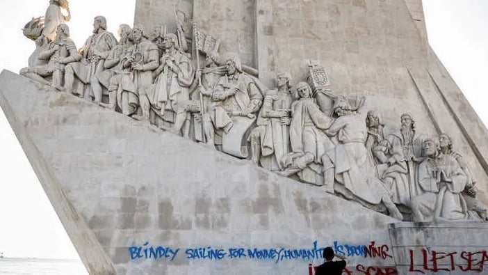 Concluída limpeza no Padrão dos Descobrimentos