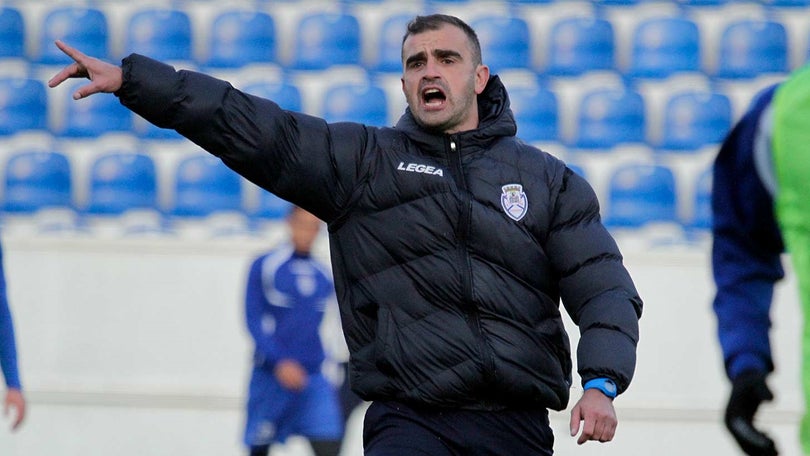 Imagem de Feirense quer conquistar na Madeira vitória que persegue há algum tempo