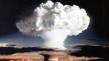 Imagem de Bielorrússia diz estar a preparar aviões para transportarem armas nucleares