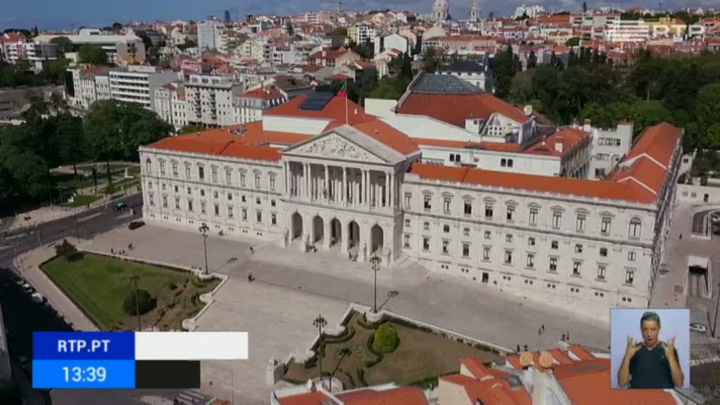 Elei��es. Partidos prev�em gastar 7 milh�es e 400 mil euros na campanha