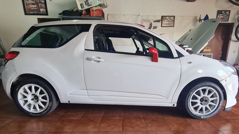 Imagem de Bruno Fernandes faz uma pausa na competição automóvel