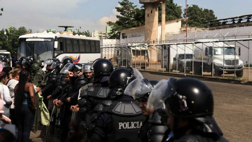 Imagem de Venezuela: 40 mil presos recebem treino para defender país de invasão dos Estados Unidos
